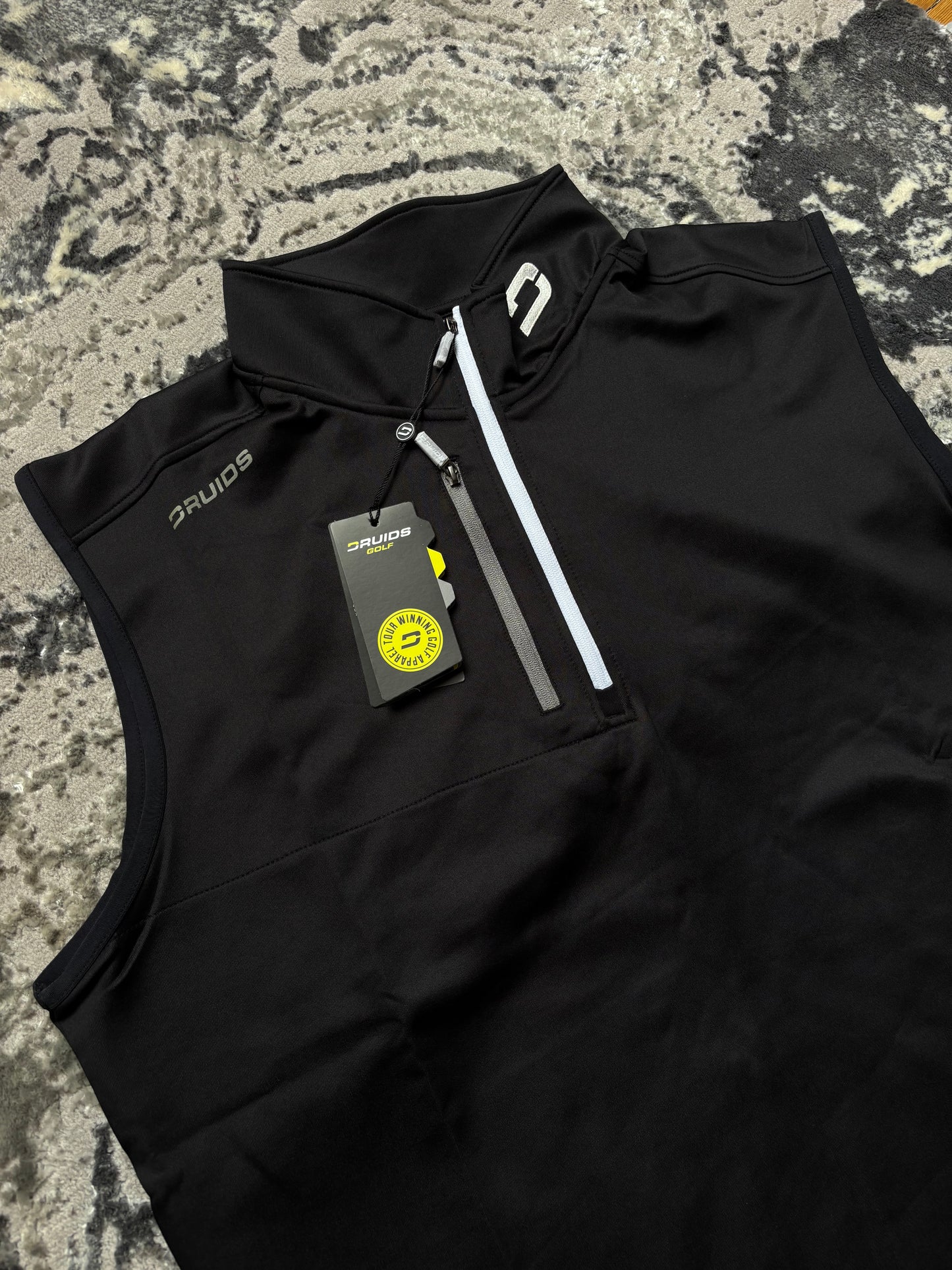 Druids Golf Vest - Black
