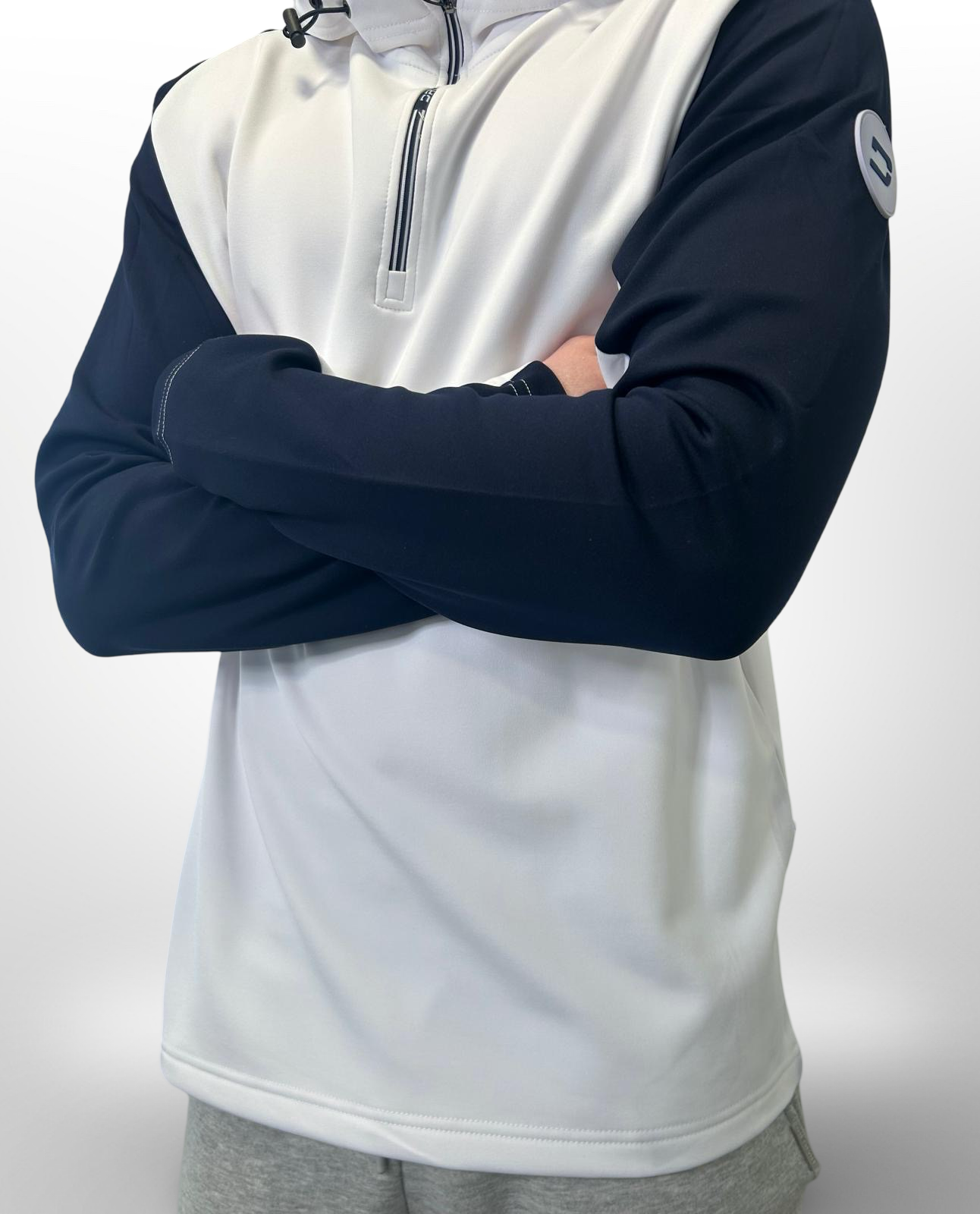 Druids Golf Quarter Zip - White & Navy
