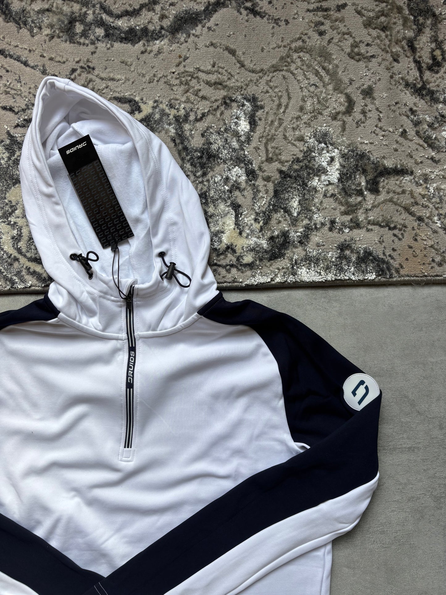 Druids Golf Quarter Zip - White & Navy